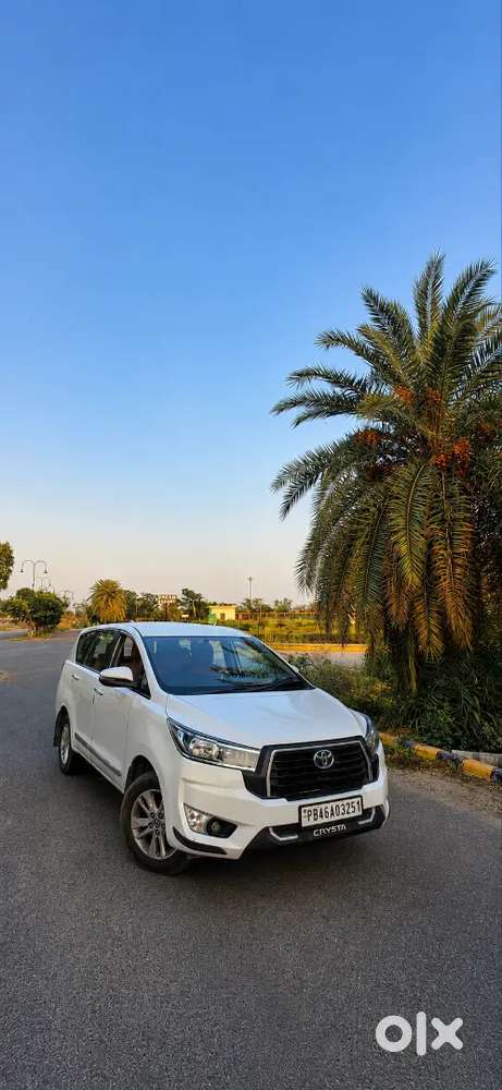 Innova Crysta 2018 Dec.