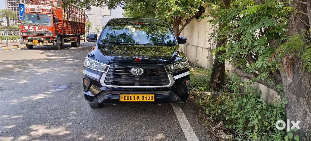 Toyota Innova Crysta 2022 Diesel 127000 Km Driven