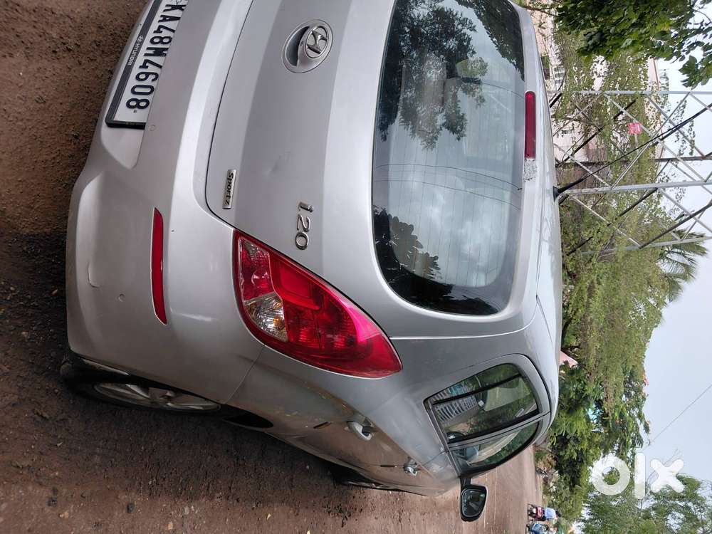 Hyundai I20 Sportz 2012