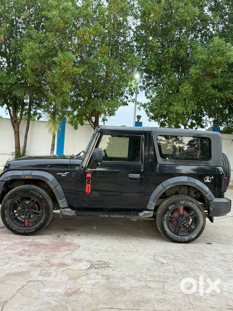 Mahindra Thar Petrol 2021