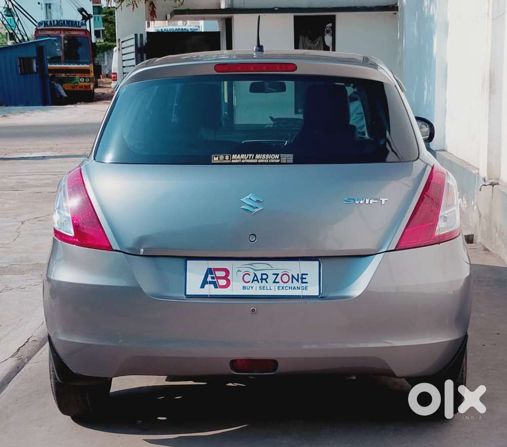 Maruti Suzuki Swift Vxi 1.2 Abs Bs-iv, 2017, Petrol