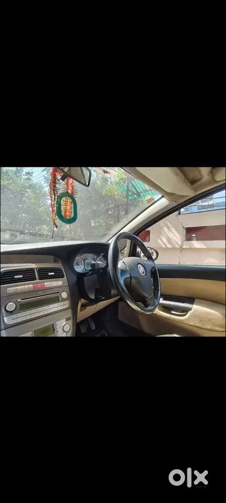 Fiat Linea 2012 Petrol 35000 Km Driven