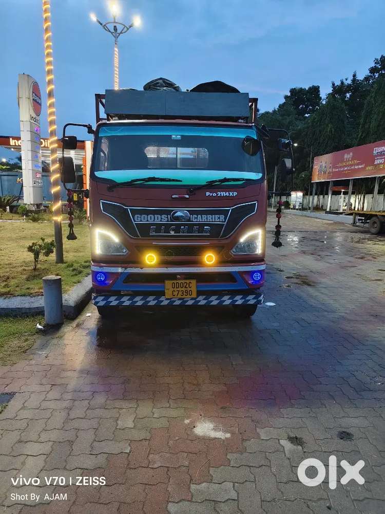 Selling my eicher in good condition. Details are given