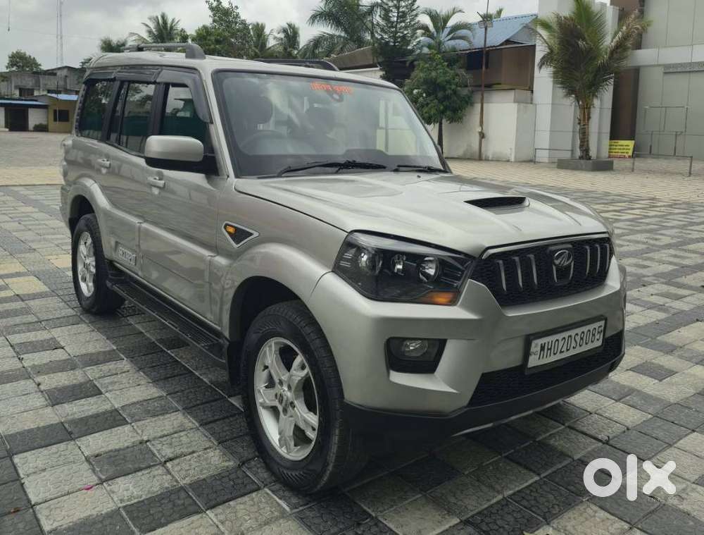Mahindra Scorpio S10, 2014, Diesel
