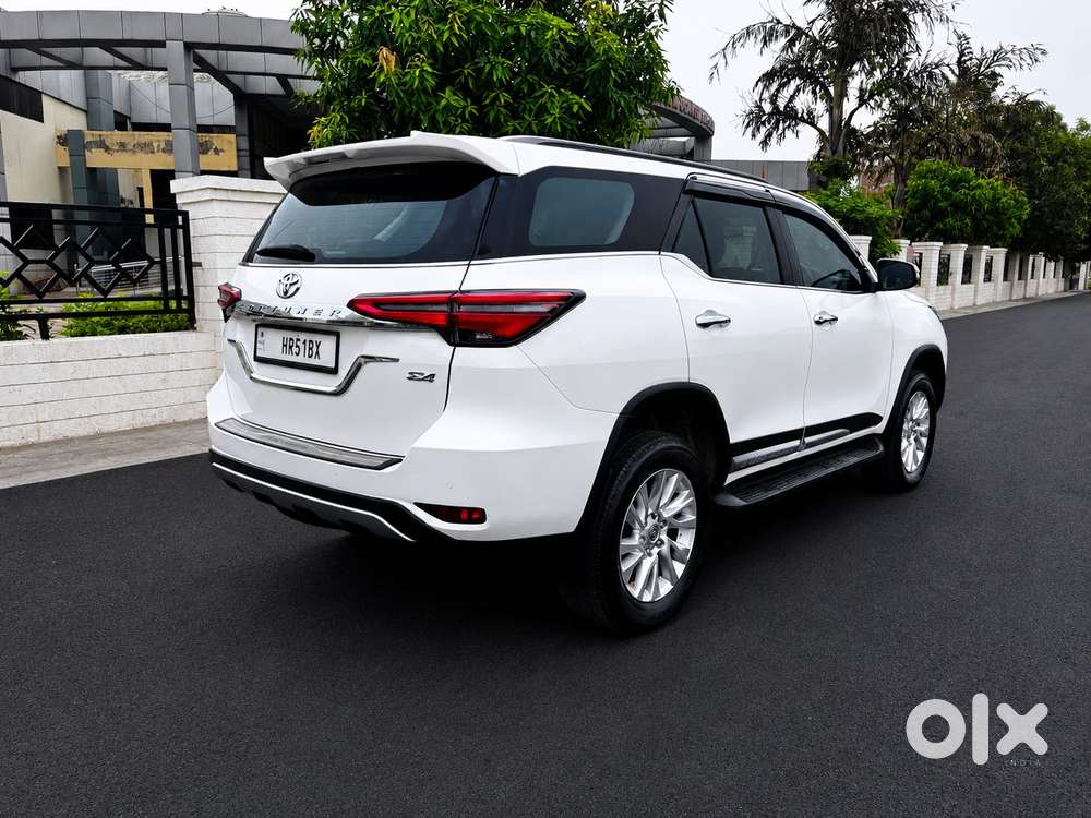 Toyota Fortuner 4x4 At 2.8 Diesel, 2023, Diesel