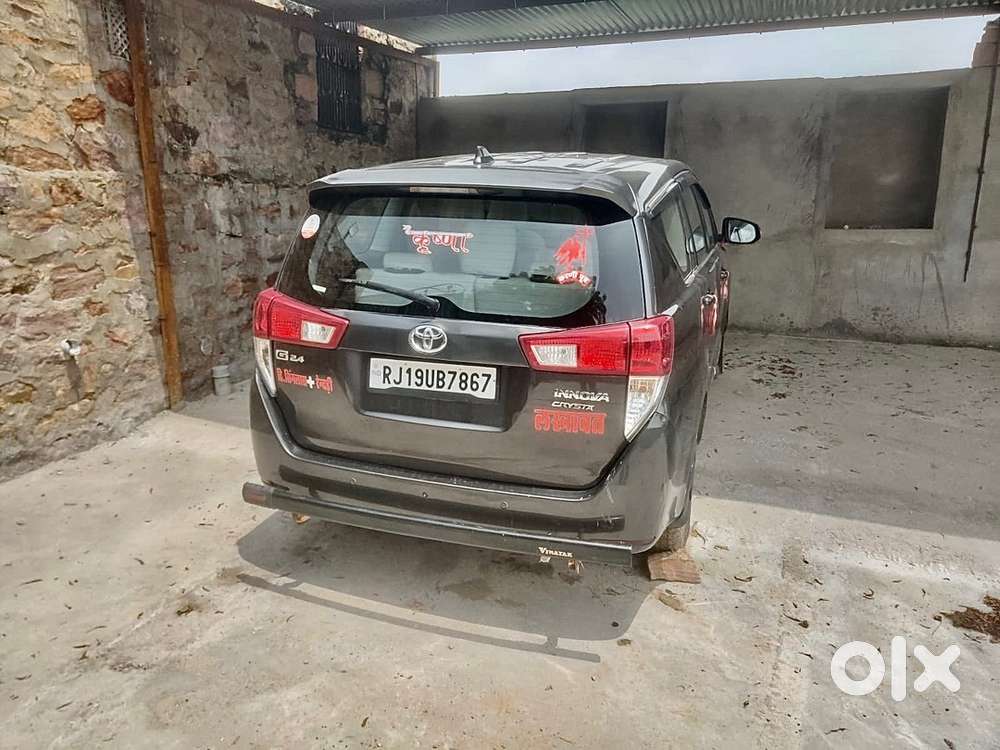 Toyota Innova Crysta 2019
