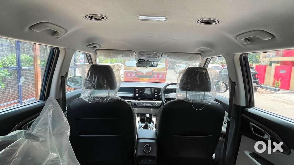 Kia Carens 2025 G 1.5 6mte (o) 7 Seater