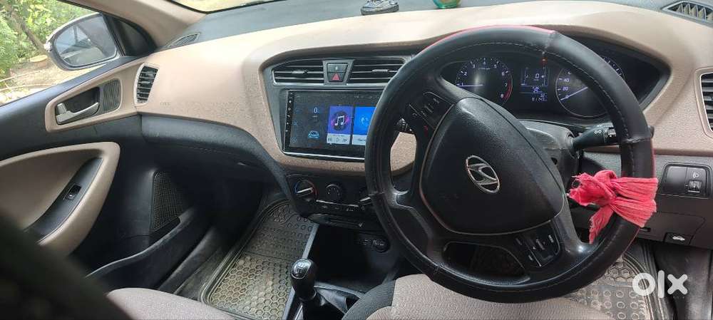 Hyundai I20 Sportz 2018 Car
