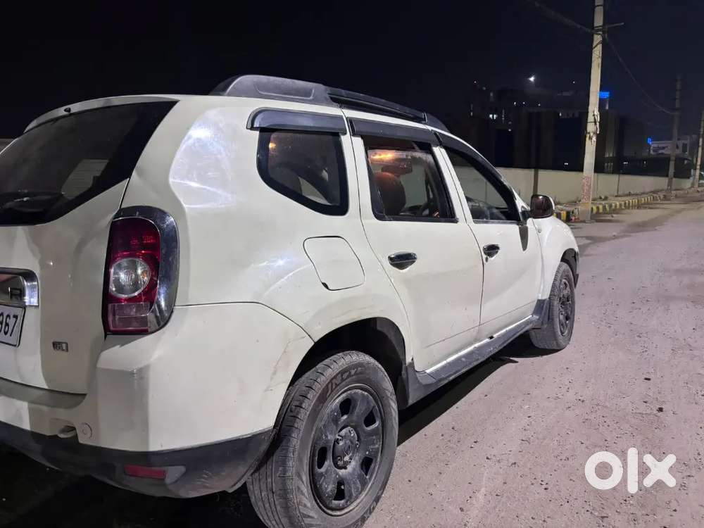 Renault Duster Petrol Single Hand Used Car