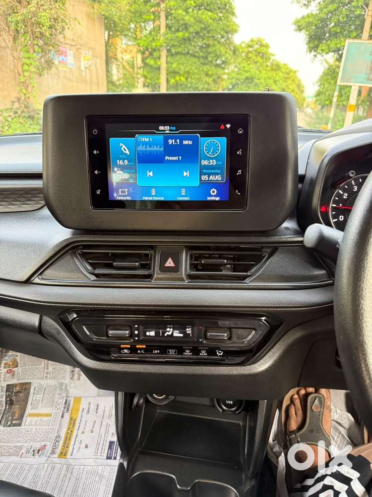 Maruti Suzuki Swift Vxi Abs Bsiv, 2025, Petrol