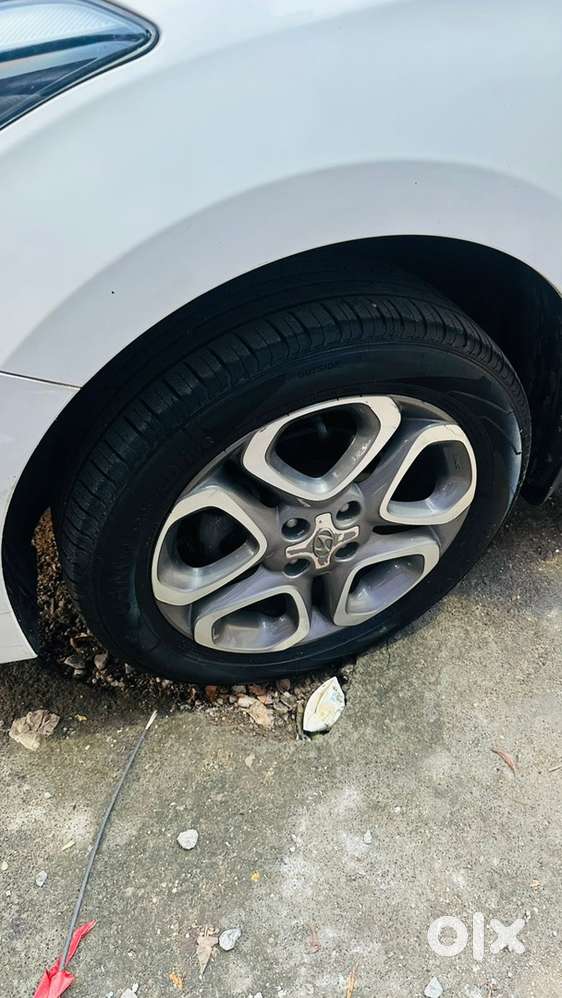 Hyundai Elite I20 Asta Top End Model , Petrol Manual 2019