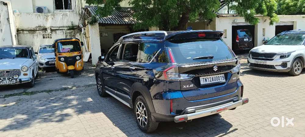 100% Company Service, Flood Free, Accident Free Well Maintained Car