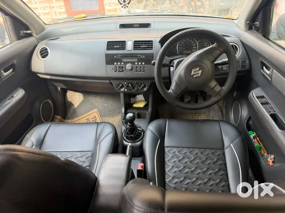 Maruti Suzuki Swift 2010 Petrol Manual