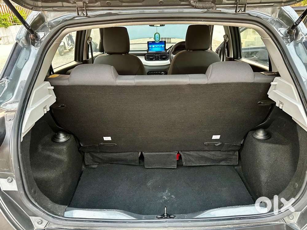 Tata Punch Pure, 2025, Petrol
