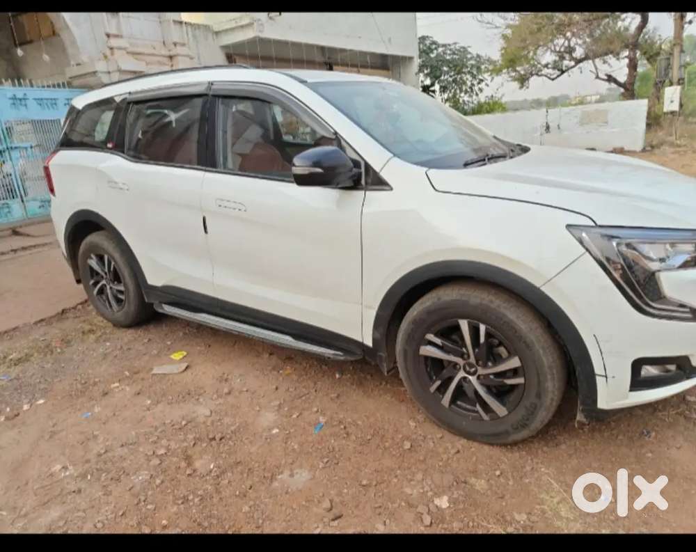 Mahindra Xuv700 2022 Diesel 80000 Km Driven