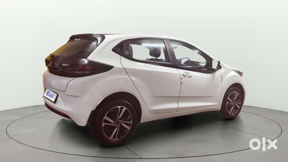 Tata Altroz Xz Plus (s) Icng, 2023, Cng & Hybrids