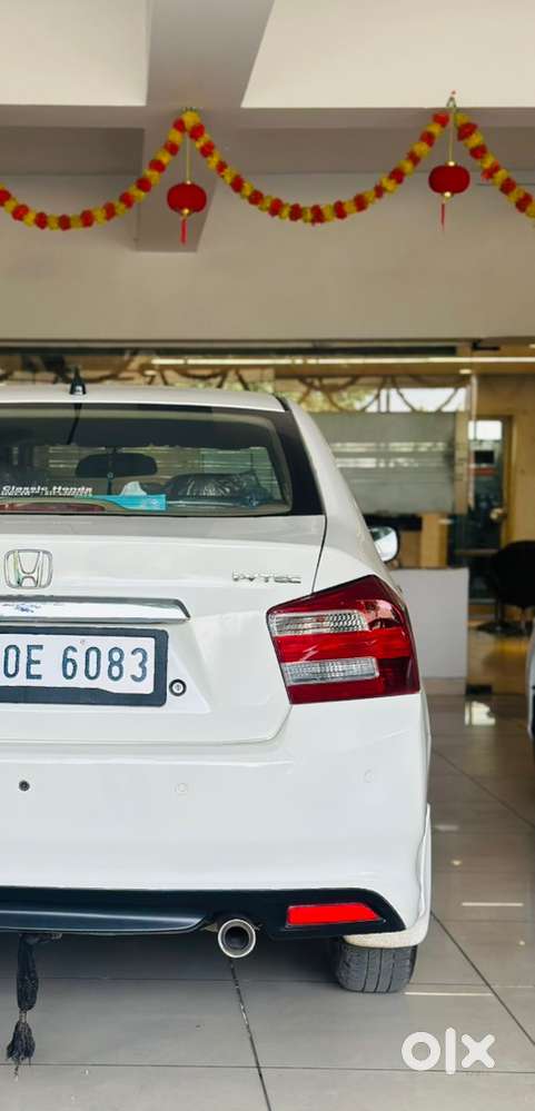 Honda City Cruies Control Show Room Condition