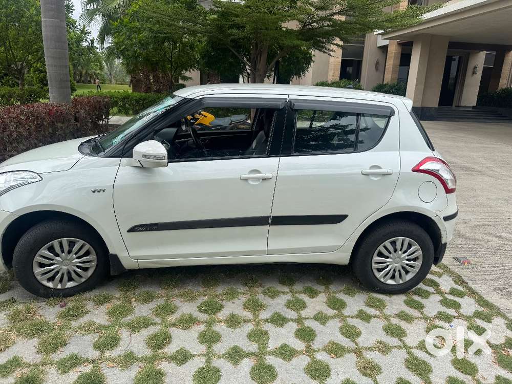 Maruti Swift Vxi 2015