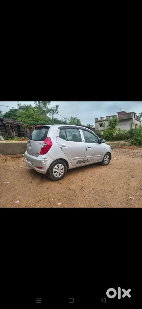 Hyundai I10 Gls Petrol 2013
