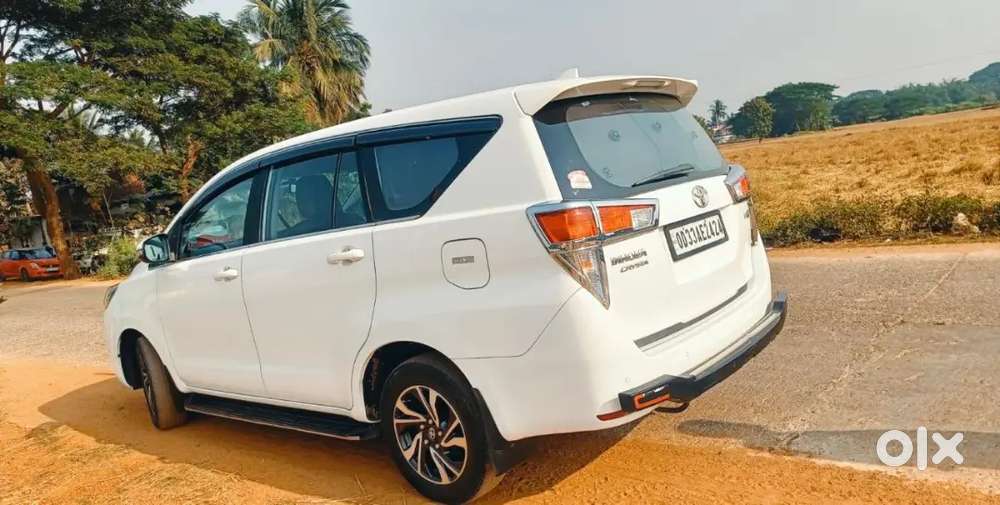Toyota Innova Crysta 2022 Diesel 50000 Km Driven