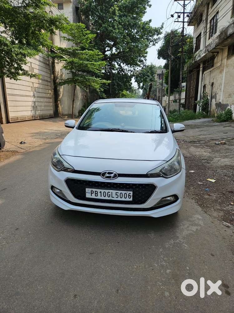 Hyundai I20 Diesel Sportz, 2015, Diesel