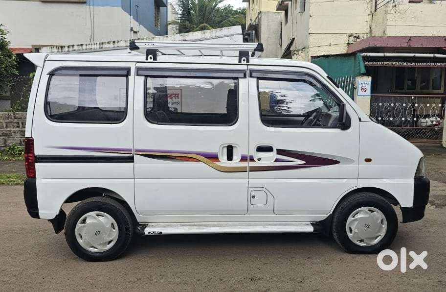 Maruti Suzuki Eeco 7 Seater Ac, 2011, Petrol