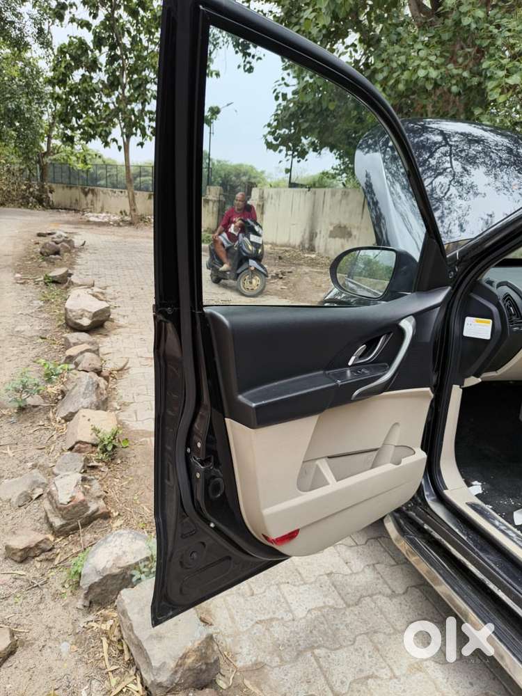 Mahindra Xuv500 W10 Awd, 2018, Diesel