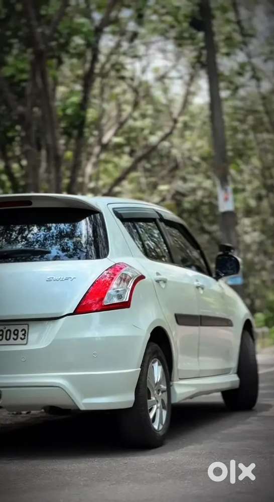 Maruti Suzuki Swift 2014 Petrol 105000 Km Driven