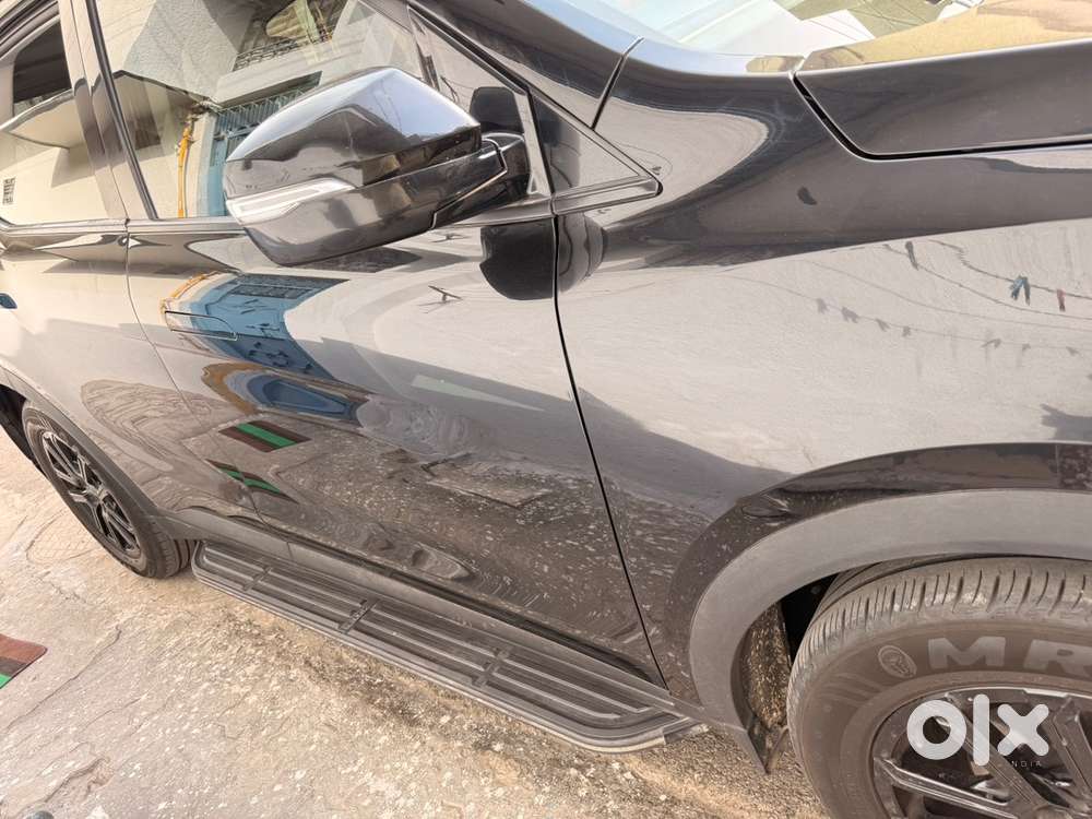 Mahindra Xuv700 Ax7 Diesel 2025