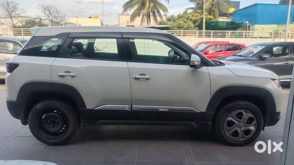 Maruti Suzuki Brezza 1.5 Vxi Smart Hybrid, 2022, Petrol