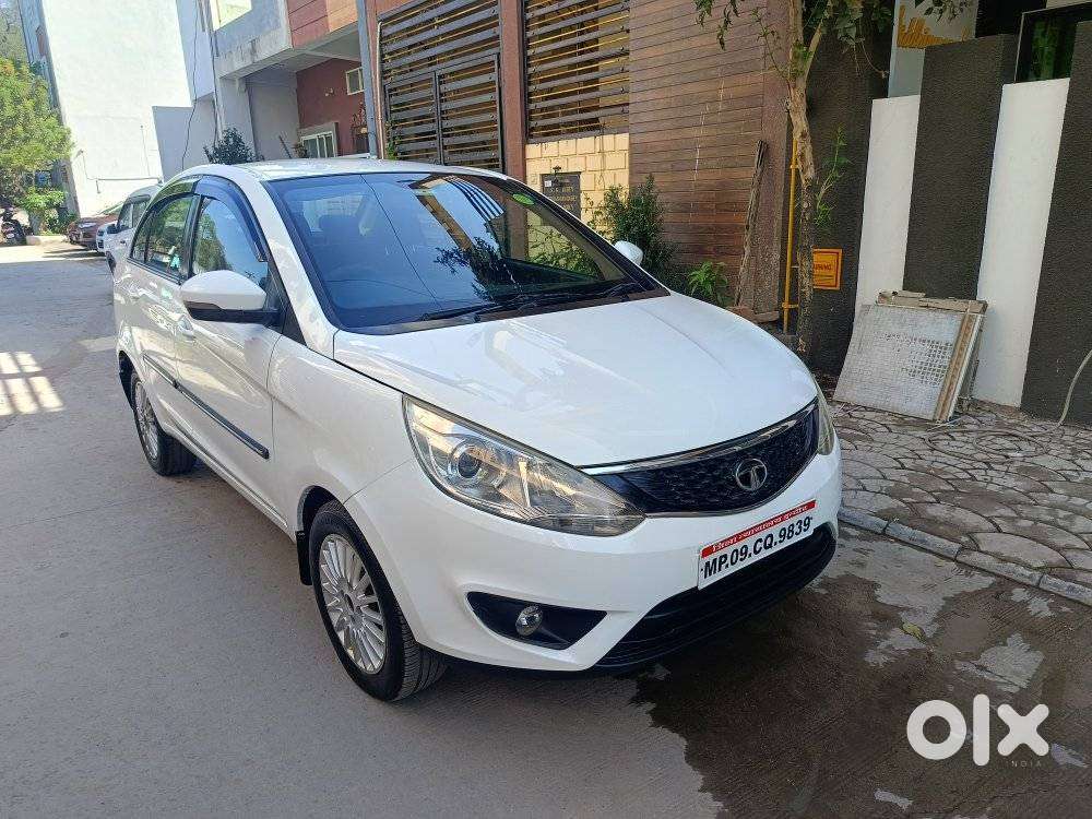 Tata Zest  1.2 Revotron Xt, 2015, Petrol