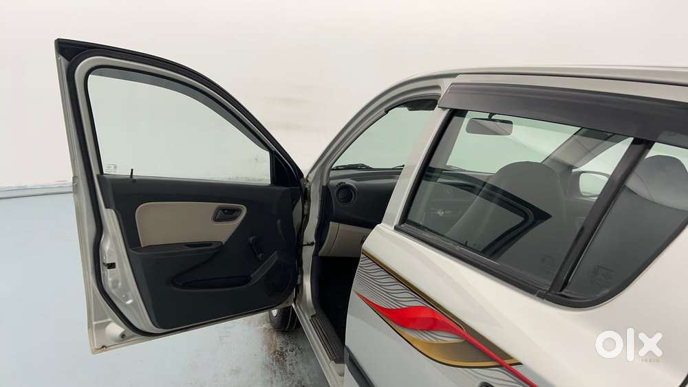 Maruti Suzuki Alto K10 1.0 Lxi (o), 2015, Petrol