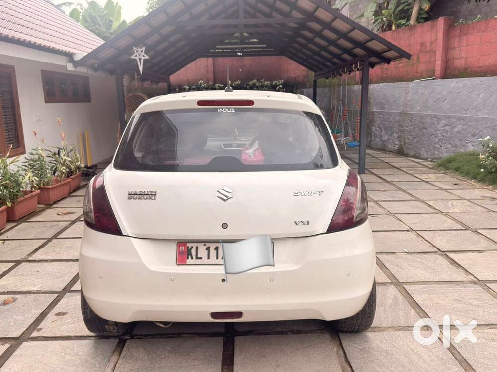 Maruti Suzuki Swift Petrol Manual 2015