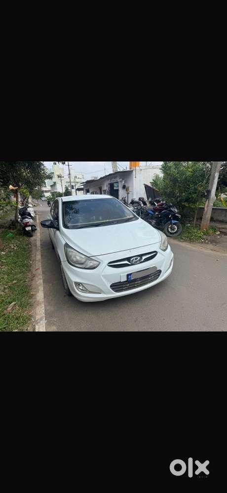 Hyundai Verna Manual 2012