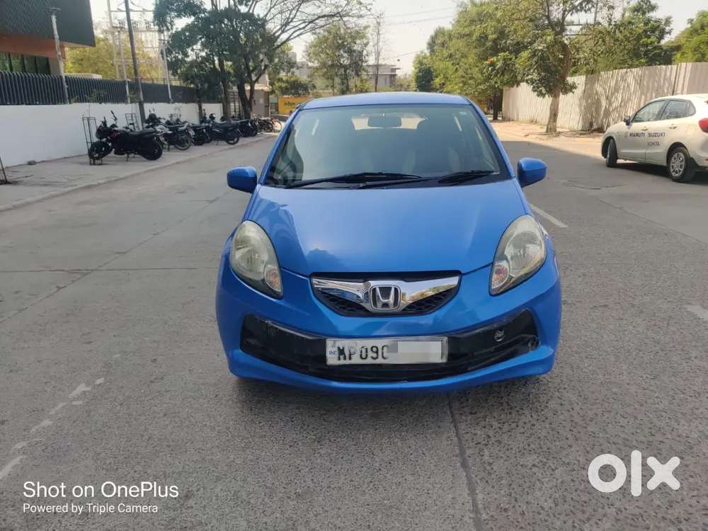 Honda Brio 2013 Petrol Well Maintained