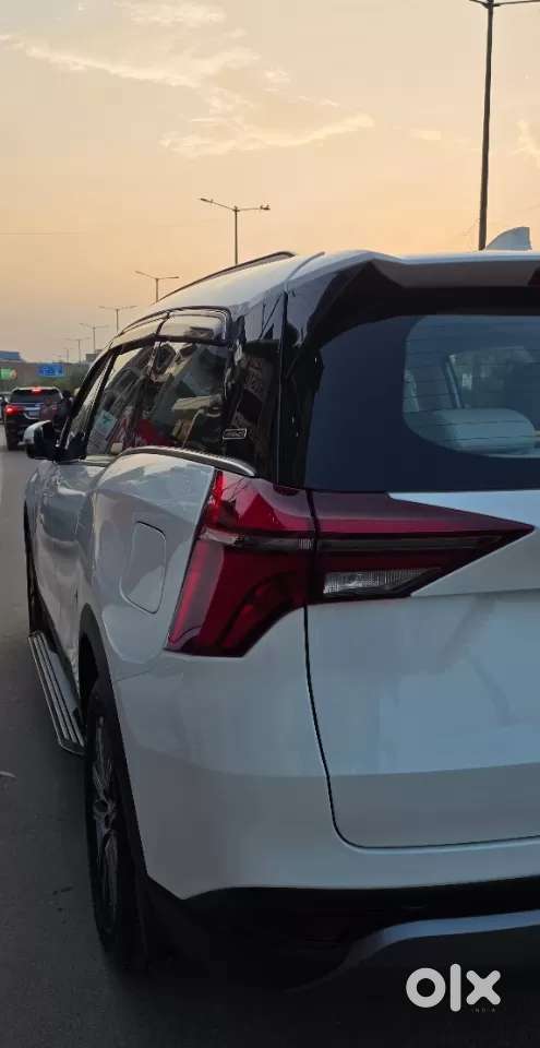 Mahindra Xuv700 Ax7 Luxury Pack Awd, 2021, Petrol