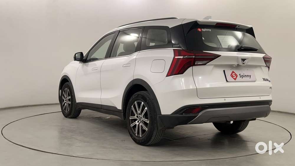 Mahindra Xuv700 2.2 Ax 7 Diesel At Luxury Pack Str, 2022, Diesel