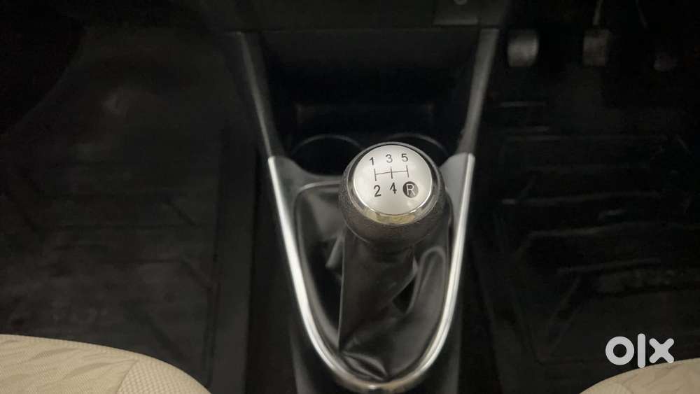 Toyota Etios Liva Vx Dual Tone, 2017, Petrol