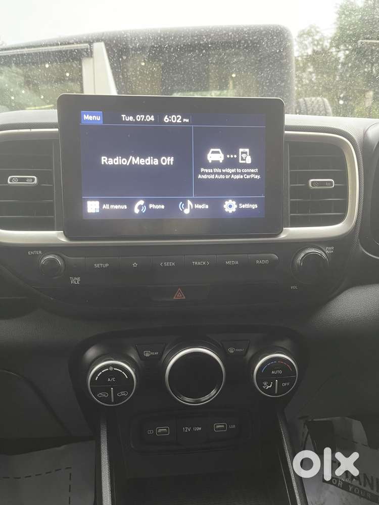 Hyundai Venue 1.2 S Plus, 2021, Petrol