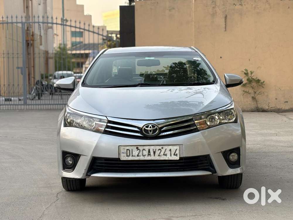 Toyota Corolla Altis [2014-2017] 1.8 G Cvt, 2016, Petrol