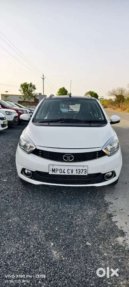 Tata Tiago Revotron 2018