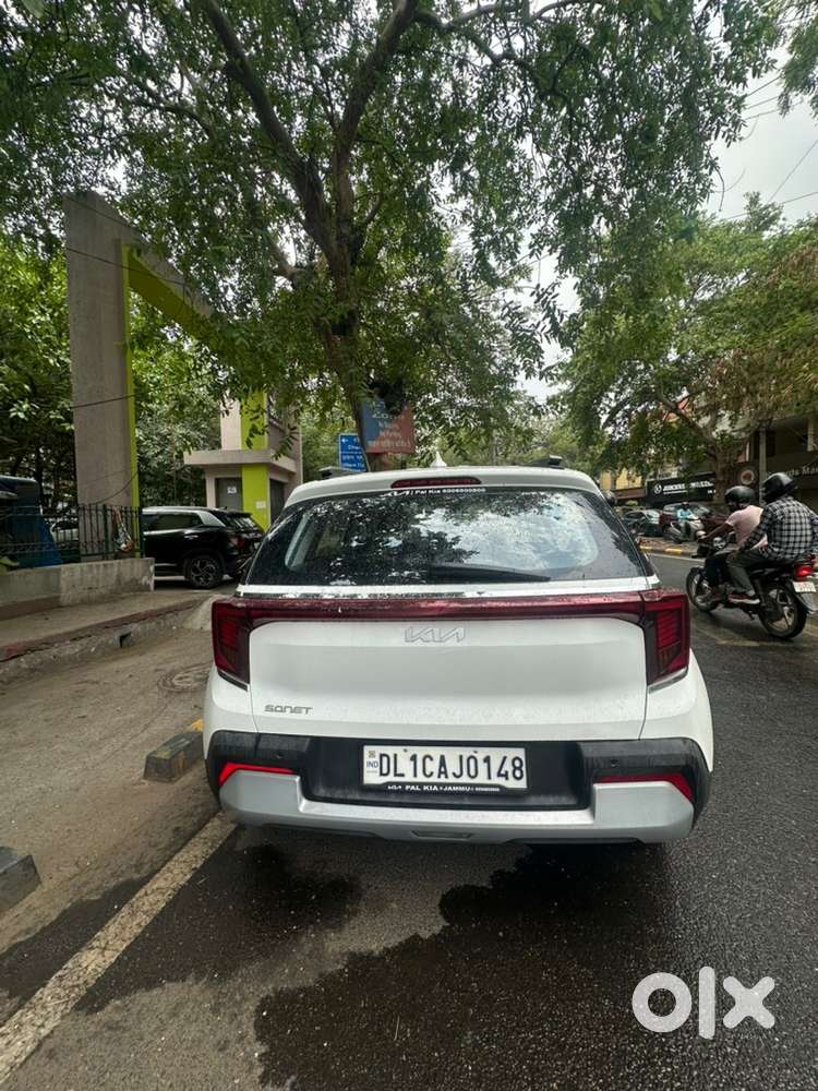 Kia Petrol Manual Car 2024