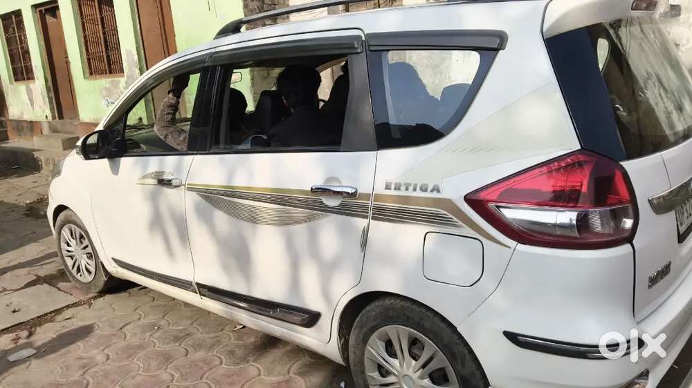 Maruti Suzuki Ertiga 2015