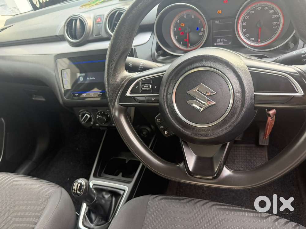 Maruti Swift 2023 Petrol