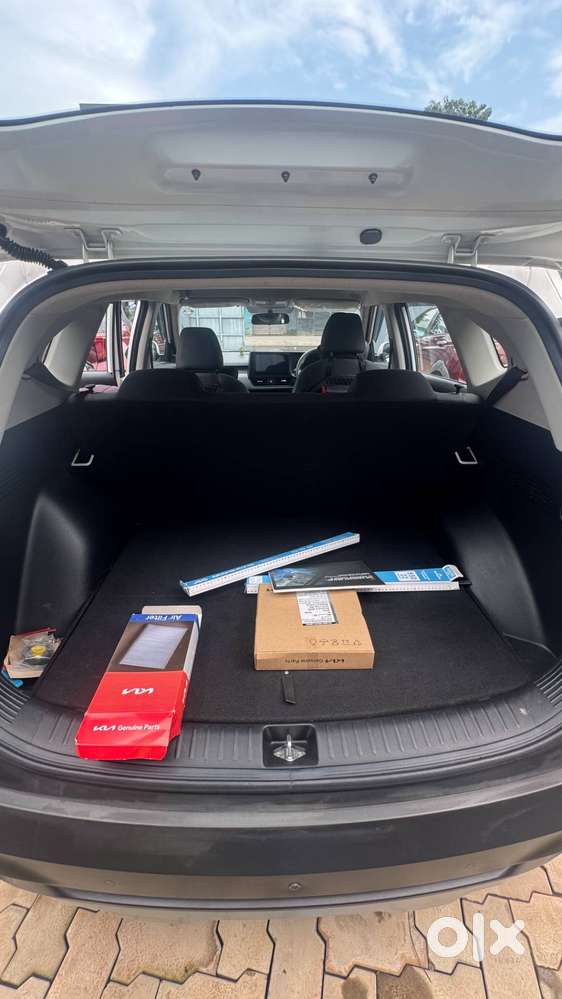 Kia Seltos Hte 1.5l Diesel 2020 White (with Lcd Infotainment System)