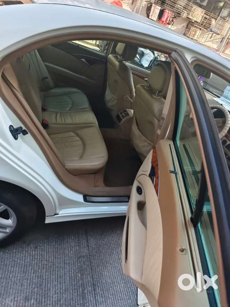 Mercedes Benz E230 V6 Immaculate Condition