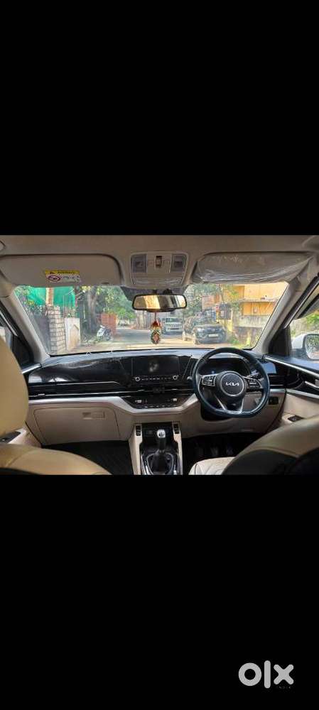 Kia Carens 1.5 Luxury Plus Diesel 6 Str, 2022, Diesel