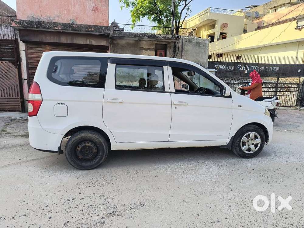 Good Condition Car Excellent Condition Engine Touch Screen Music