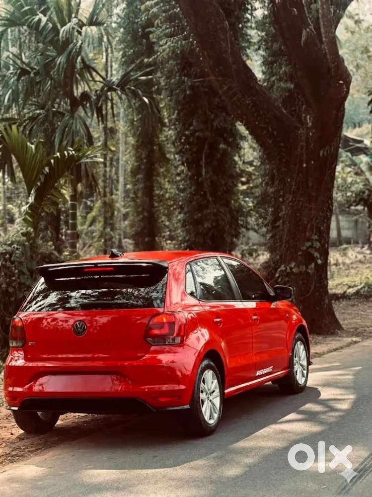 Volkswagen Polo 2012 December31      Diesel 140000 Km Driven