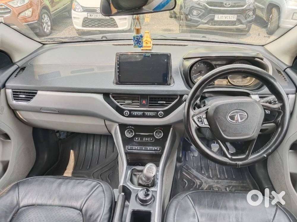 Tata Nexon 1.5 Revotorq Xt, 2018, Diesel